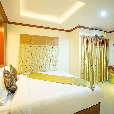 伊尔马尔芭东广场酒店 Patong 外观 照片